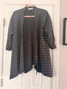 Habitat Black and White Open Frontal Cardigan